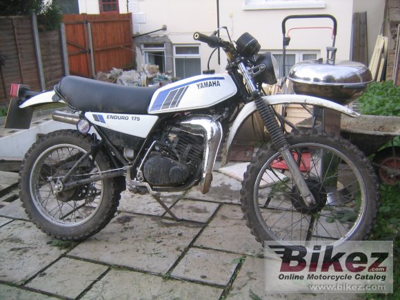 1980 Yamaha DT 175 MX photo